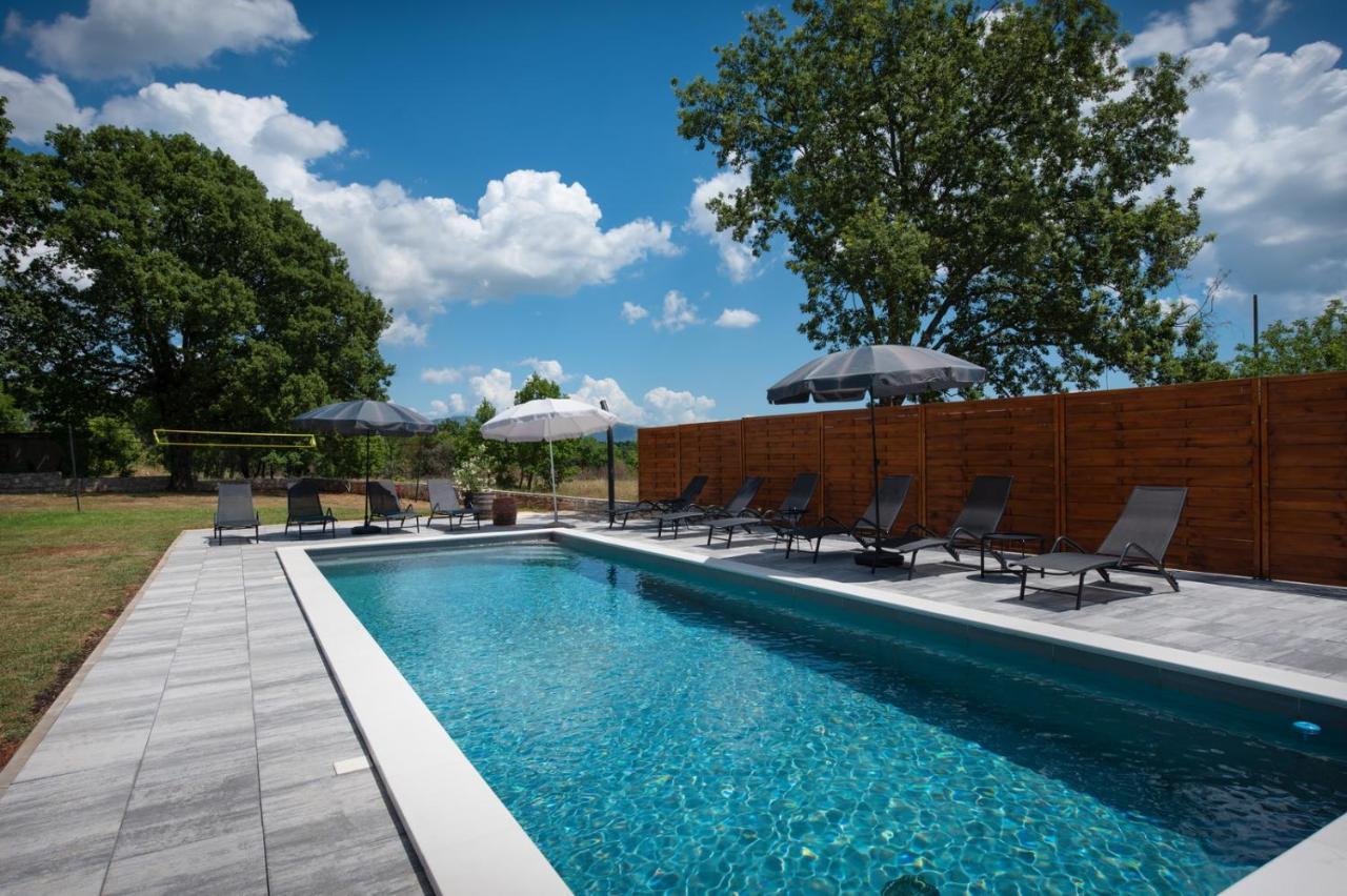 Villa Slivari Nedescina Luaran gambar