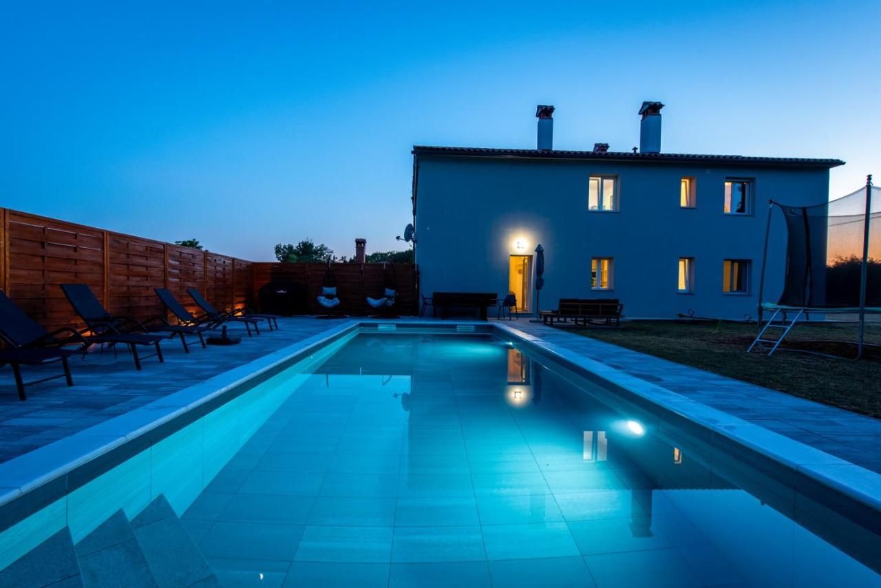 Villa Slivari Nedescina Luaran gambar
